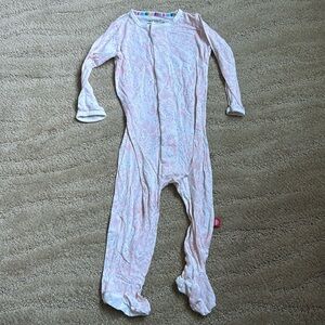 Magnetic Me eco-friendly 6-9 months (16-19 lbs) sleeper